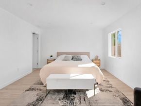 14868 Envoy, Sylmar (los Angeles) CA 91342