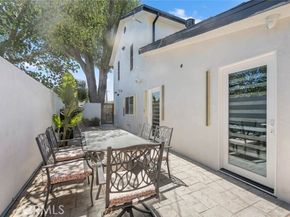 17043 Gunther Street, Granada Hills (los Angeles) CA 91344