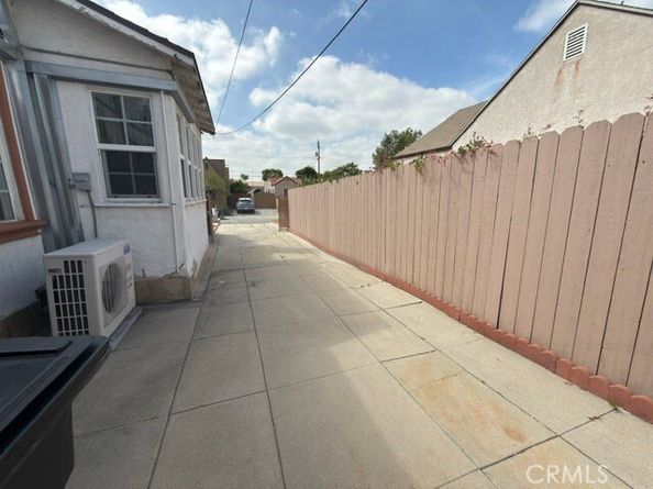 521 E Chestnut, Glendale CA 91205