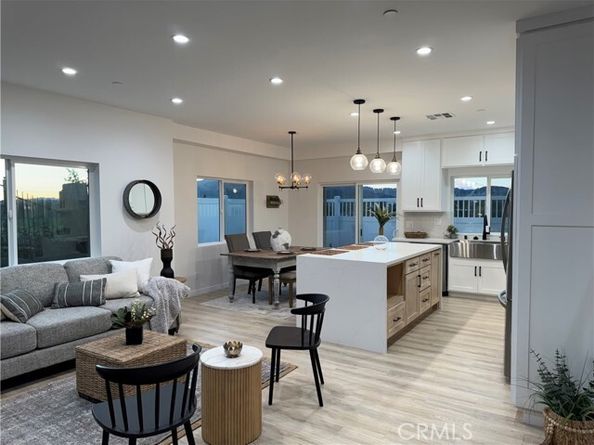 12519 Haleh Lane, Sylmar (los Angeles) CA 91342