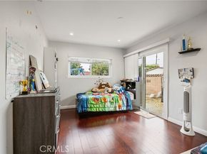 9419 Haskell Avenue, North Hills (los Angeles) CA 91343