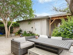 9419 Haskell Avenue, North Hills (los Angeles) CA 91343