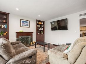9419 Haskell Avenue, North Hills (los Angeles) CA 91343