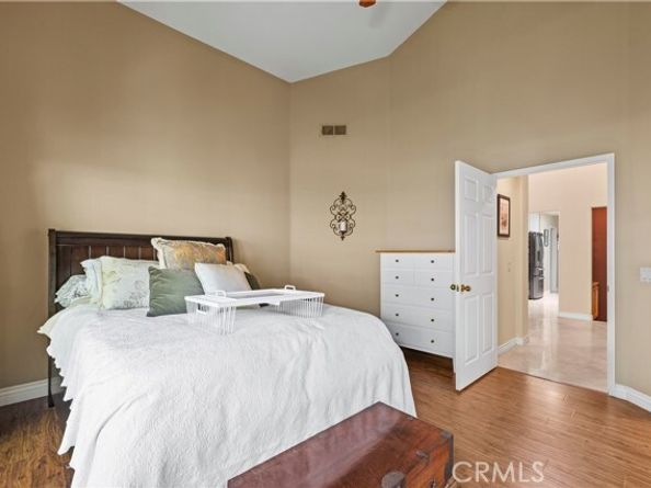 71 Via Barcaza, Laguna Hills CA 92679