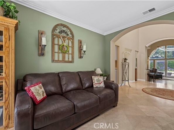 71 Via Barcaza, Laguna Hills CA 92679