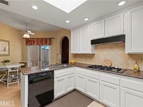71 Via Barcaza, Laguna Hills CA 92679