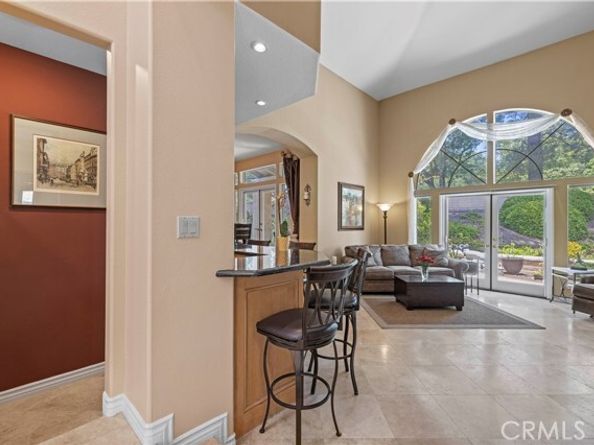 71 Via Barcaza, Laguna Hills CA 92679