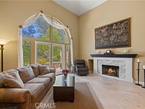 71 Via Barcaza, Laguna Hills CA 92679