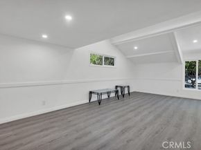 10732 Hatteras Street, North Hollywood (los Angeles) CA 91601