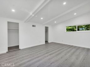 10732 Hatteras Street, North Hollywood (los Angeles) CA 91601