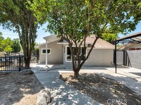 10732 Hatteras Street, North Hollywood (los Angeles) CA 91601