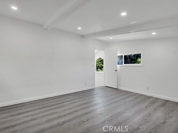 10732 Hatteras Street, North Hollywood (los Angeles) CA 91601