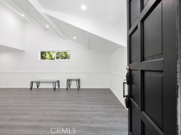 10732 Hatteras Street, North Hollywood (los Angeles) CA 91601