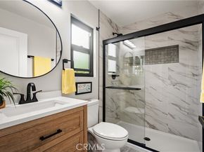 11845 Gladstone Avenue, Sylmar (los Angeles) CA 91342