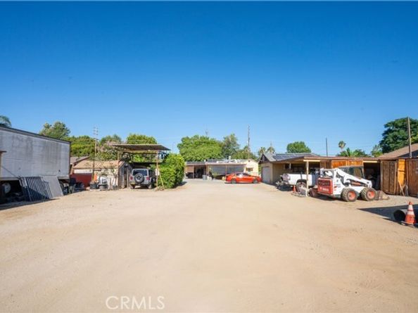 7645 Wilbur Avenue, Reseda (los Angeles) CA 91335