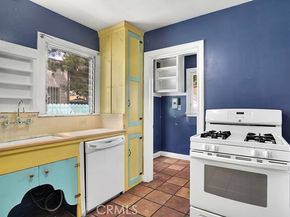 4948 Riverton Avenue, North Hollywood (los Angeles) CA 91601