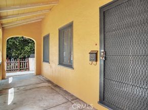 4948 Riverton Avenue, North Hollywood (los Angeles) CA 91601