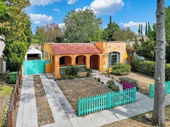 4948 Riverton Avenue, North Hollywood (los Angeles) CA 91601
