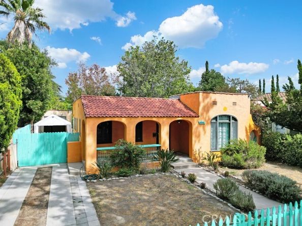 4948 Riverton Avenue, North Hollywood (los Angeles) CA 91601