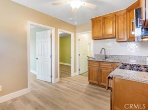 13737 Mercer Street, Pacoima (los Angeles) CA 91331