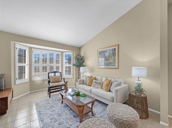 8623 Lurline Avenue, Winnetka (los Angeles) CA 91306
