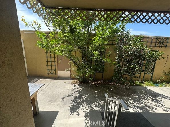 6225 Coldwater Canyon Avenue 117, North Hollywood (los Angeles) CA 91606