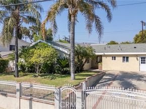 11044 Borden Avenue, Pacoima (los Angeles) CA 91331