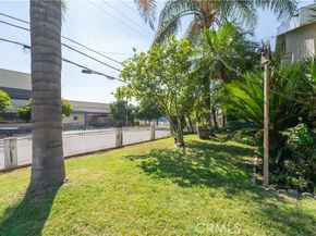 11044 Borden Avenue, Pacoima (los Angeles) CA 91331