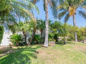 11044 Borden Avenue, Pacoima (los Angeles) CA 91331