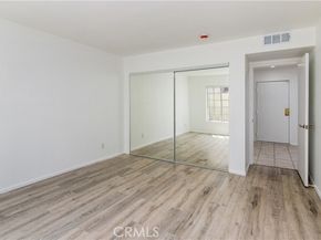 20235 Keswick Street 102, Winnetka (los Angeles) CA 91306