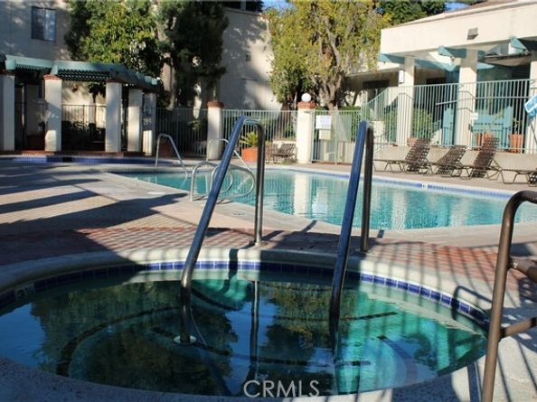 5700 Etiwanda Avenue 216, Tarzana (los Angeles) CA 91356
