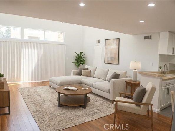 5700 Etiwanda Avenue 216, Tarzana (los Angeles) CA 91356