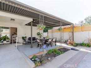 7459 Sylmar Avenue, Van Nuys (los Angeles) CA 91405