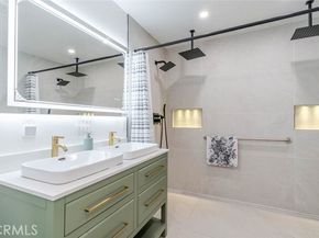 7459 Sylmar Avenue, Van Nuys (los Angeles) CA 91405