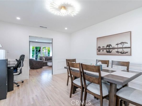 7459 Sylmar Avenue, Van Nuys (los Angeles) CA 91405