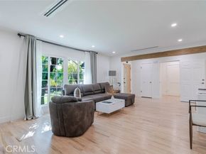 7459 Sylmar Avenue, Van Nuys (los Angeles) CA 91405