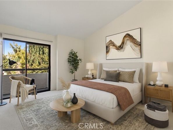 7230 Kelvin Avenue 6, Winnetka (los Angeles) CA 91306