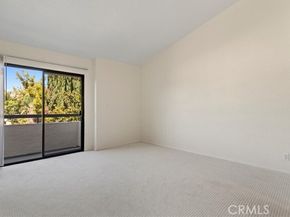 7230 Kelvin Avenue 6, Winnetka (los Angeles) CA 91306