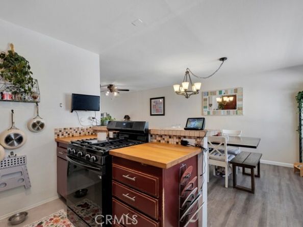 10030 Owensmouth Avenue 66, Chatsworth (los Angeles) CA 91311