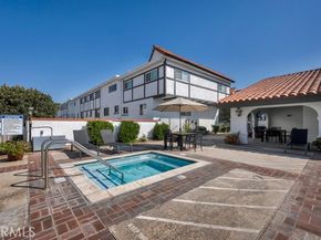 10030 Owensmouth Avenue 66, Chatsworth (los Angeles) CA 91311