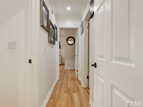20954 Parthenia 14, Canoga Park (los Angeles) CA 91304