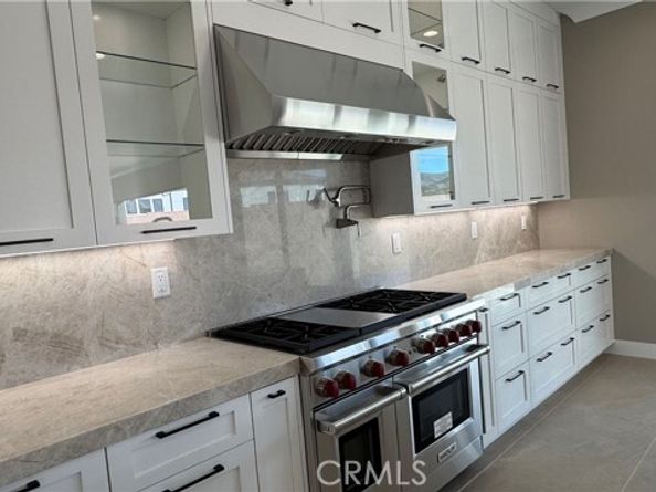 11913 Red Hawk Lane, Porter Ranch (los Angeles) CA 91326