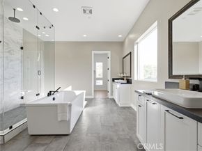 11913 Red Hawk Lane, Porter Ranch (los Angeles) CA 91326