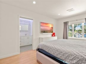 7741 Variel, Canoga Park (los Angeles) CA 91304