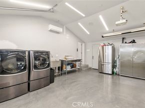 7741 Variel, Canoga Park (los Angeles) CA 91304