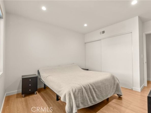 7741 Variel, Canoga Park (los Angeles) CA 91304
