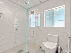 7741 Variel, Canoga Park (los Angeles) CA 91304