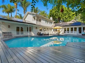 23110 Canzonet St, Woodland Hills (los Angeles) CA 91367