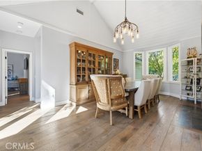 23110 Canzonet St, Woodland Hills (los Angeles) CA 91367