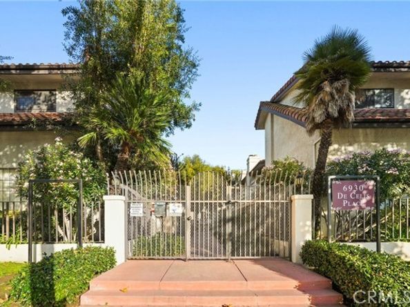 6930 De Celis, Los Angeles CA 91406